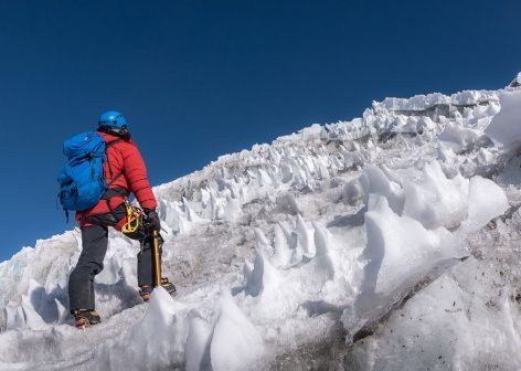 Lobuche-Peak-Climbing-in-Autumn-24y4o7ltr49pp5sincj20g4yr3vg7x55n6kqi46dk9pc